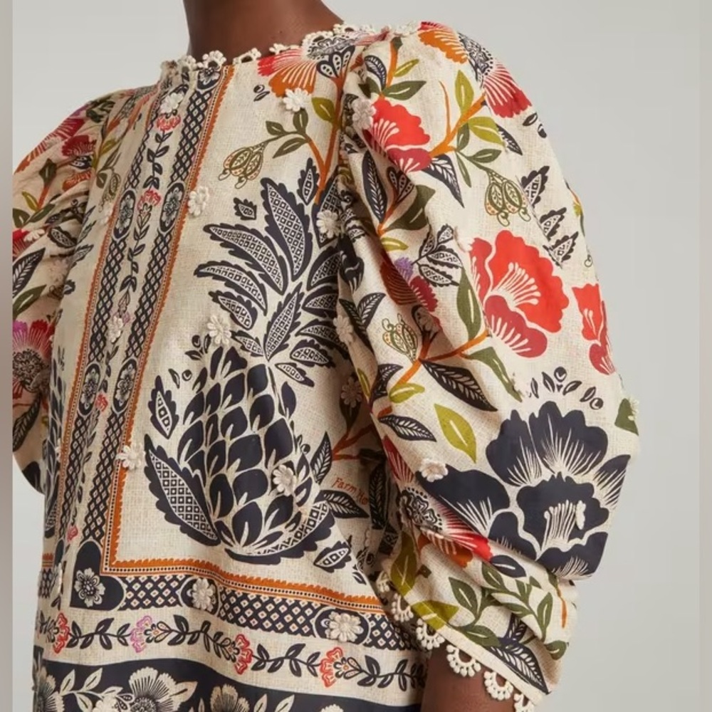 FARM Rio Cream romantic garden blouse with Red, Orange, Green & Black Floral Pri - Picture 6 of 14